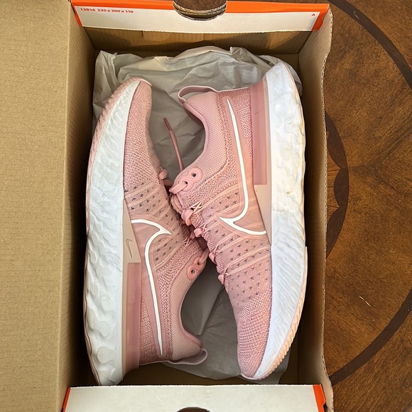 Nike React Infinity Run Flyknit 2 - Picture 9 of 9